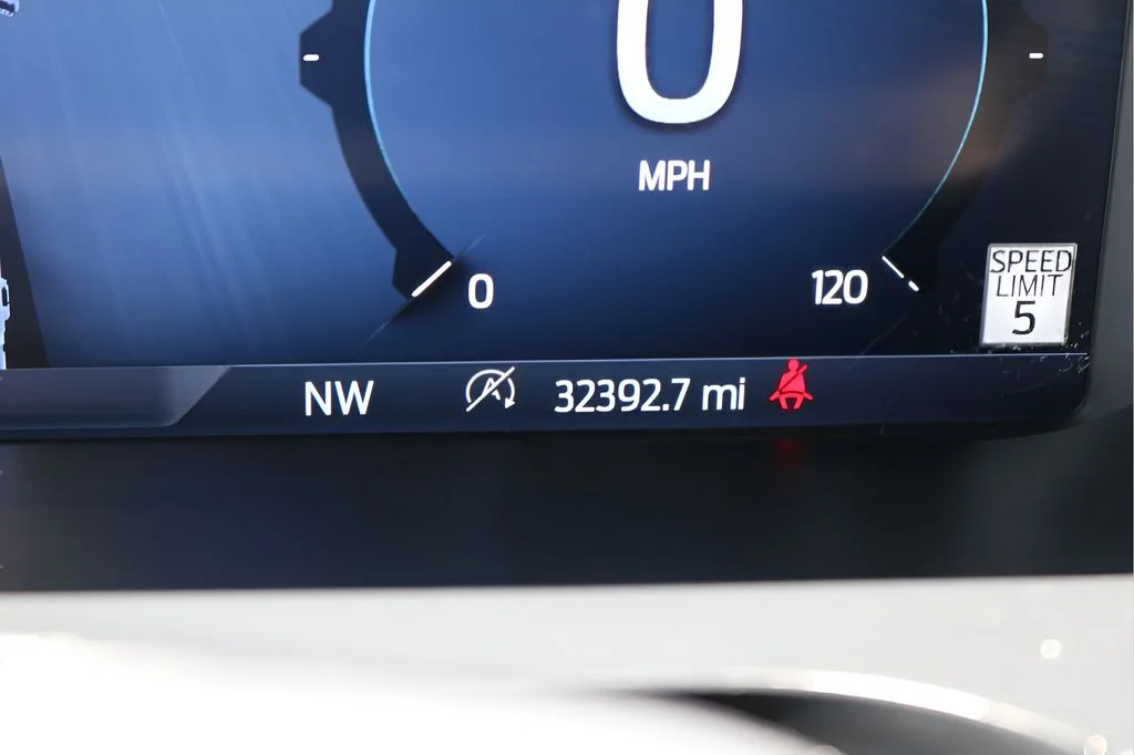 Used 2024 Black Ford Lariat image 27