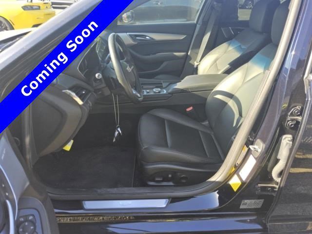 Used 2021 DARK MOON BLUE METALLIC Cadillac Luxury image 9