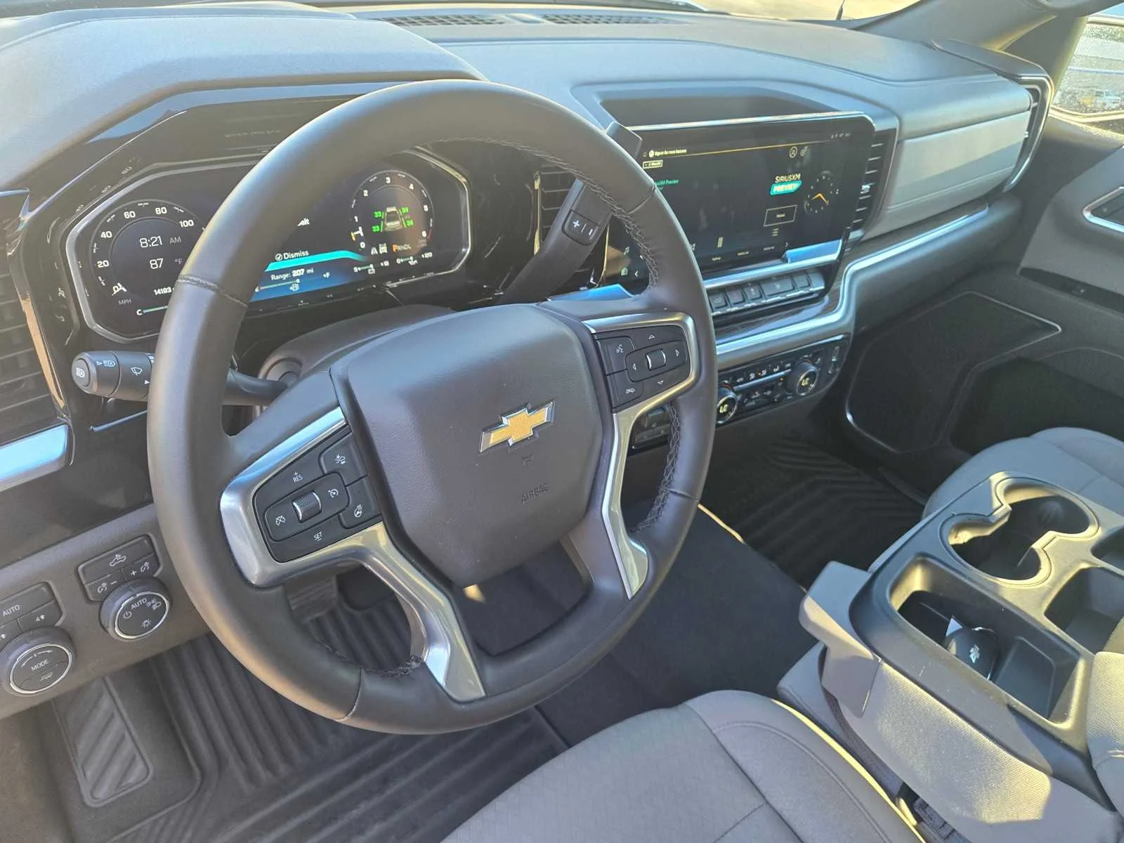 Used 2026 Summit White Chevrolet LT image 11