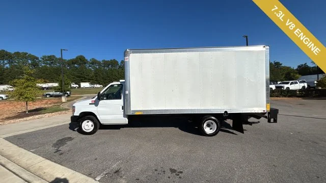 Used 2024 White Ford Base image 3