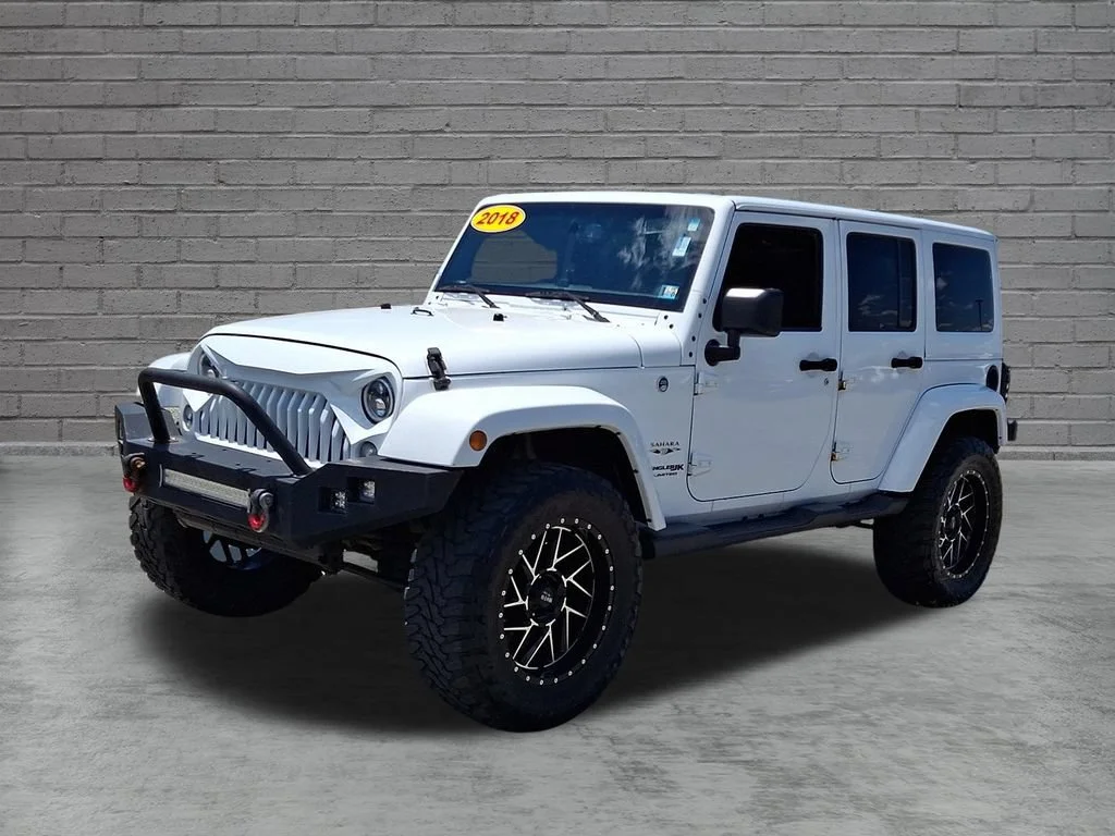 Used 2018 Bright White Clearcoat Jeep Sahara image 6