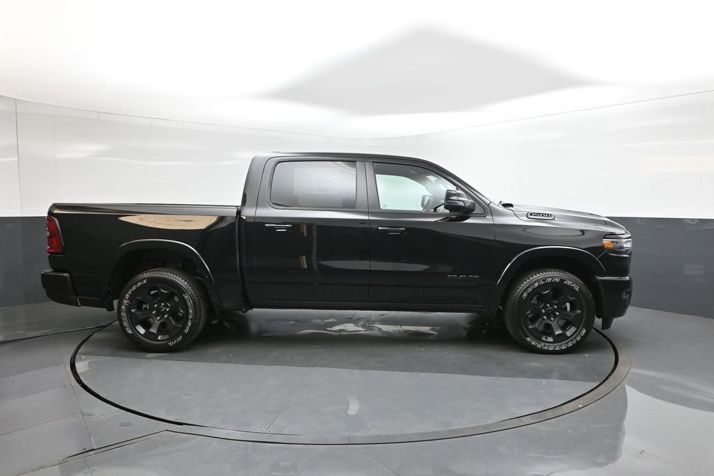 New 2026 Diamond Black Crystal Pearlcoat RAM Big Horn/Lone Star image 26