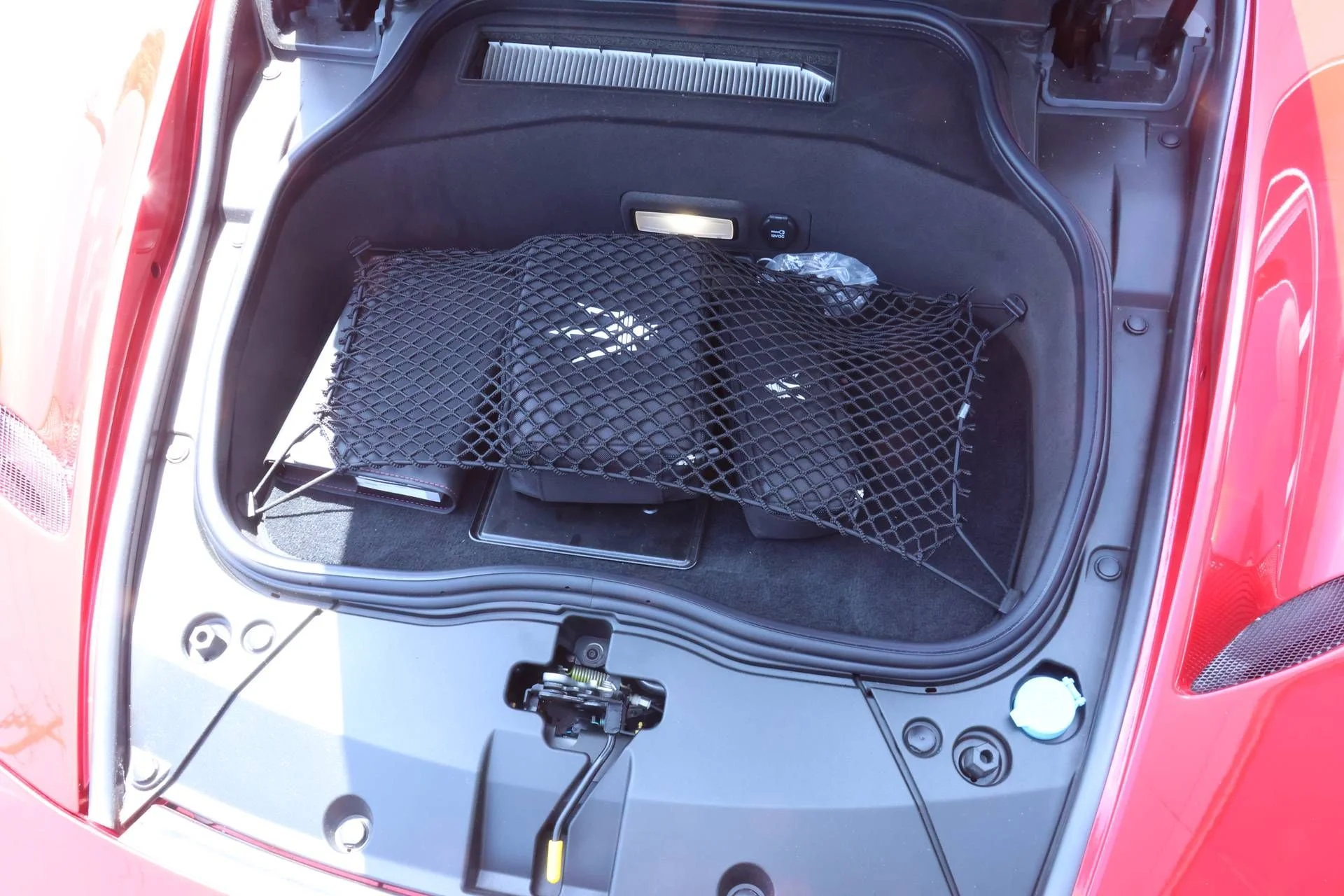 Used 2022  Maserati Base image 22