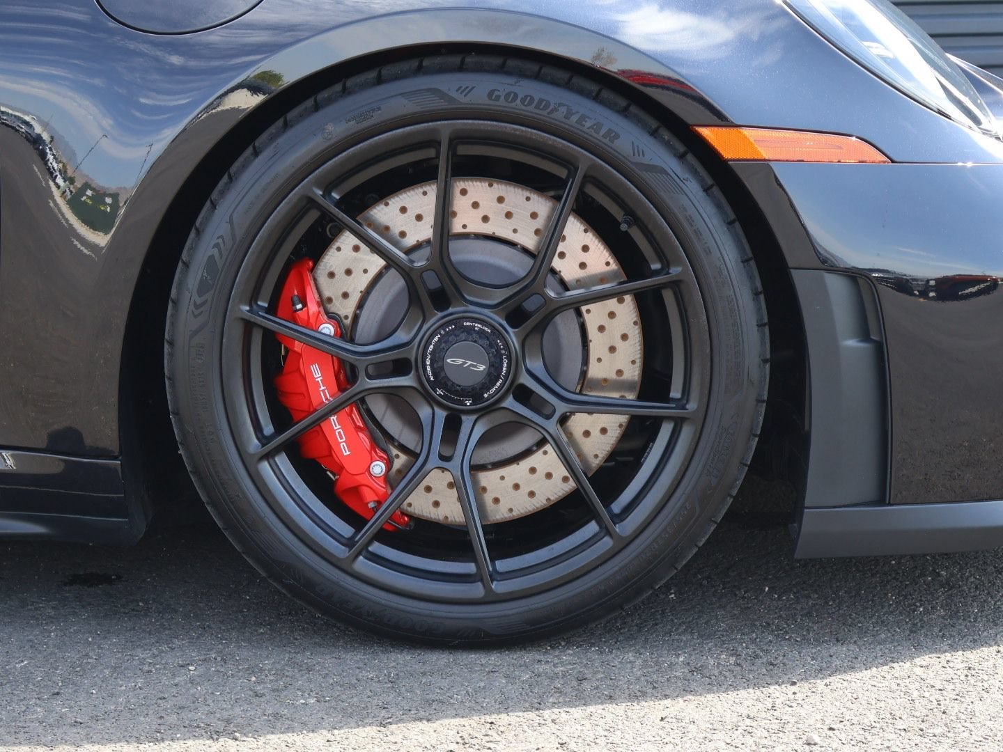 Certified Used 2026 Jet Black Metallic Porsche GT3 image 31