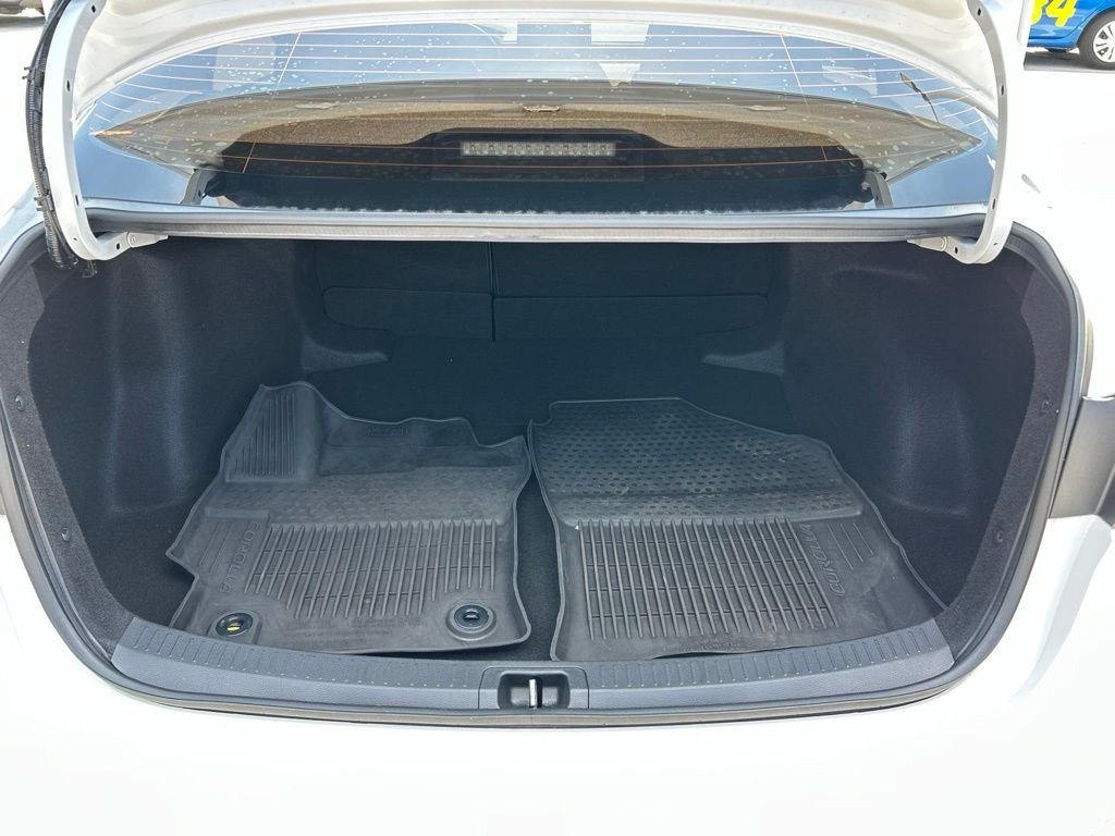 Used 2025 White Toyota LE image 47
