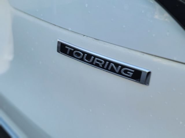 Used 2025 Crystal White Pearl Subaru Touring image 45