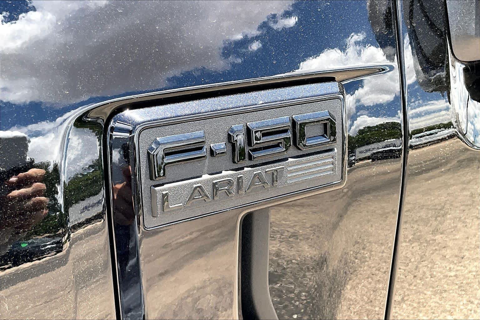 New 2026 Agate Black Metallic Ford Lariat® image 15