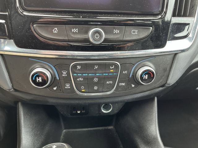 Used 2018 CAJUN RED TINTCOAT Chevrolet LT Leather image 18