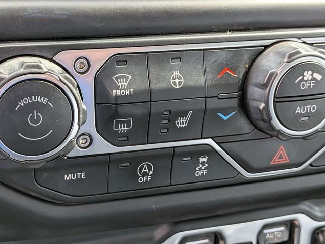 Used 2020 White Jeep Overland image 21