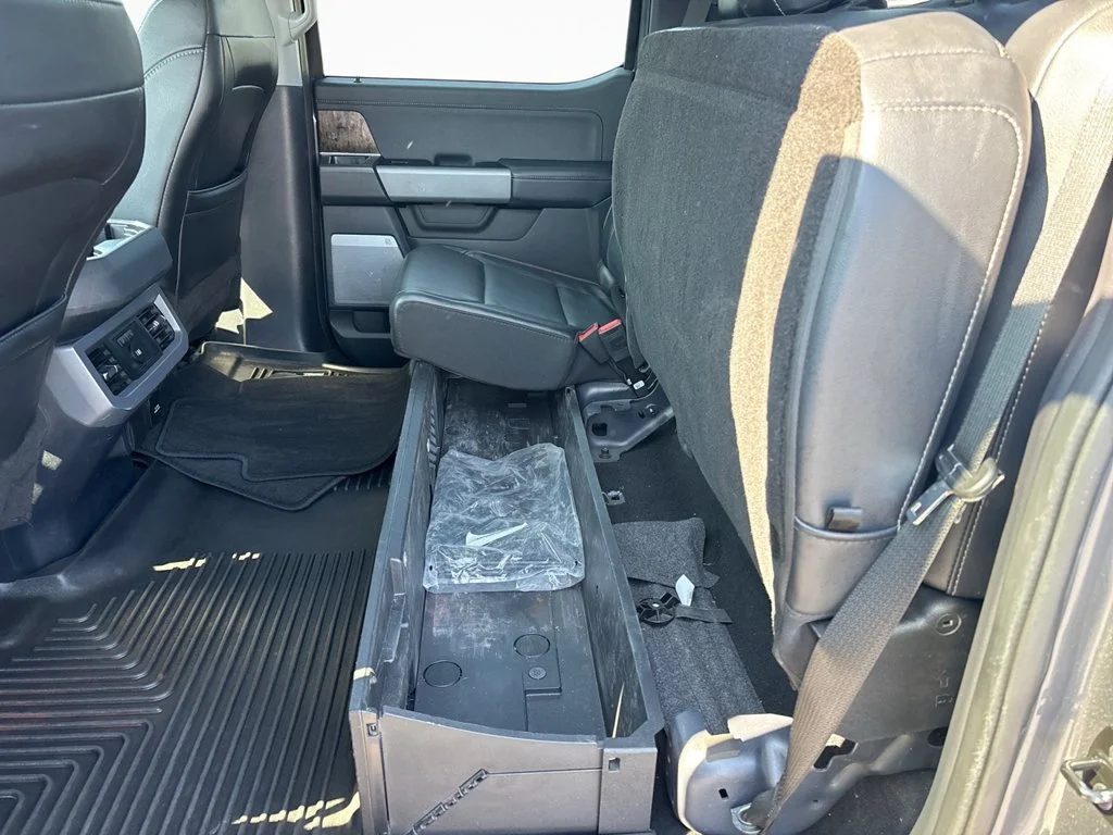 Certified Used 2024 Carbonized Gray Metallic Ford Lariat image 20