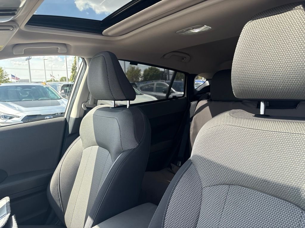 Used 2024 White Subaru Premium image 5