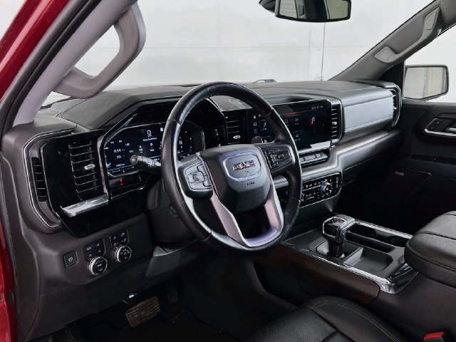 2023 GMC Sierra 1500 SLT - Photo 38
