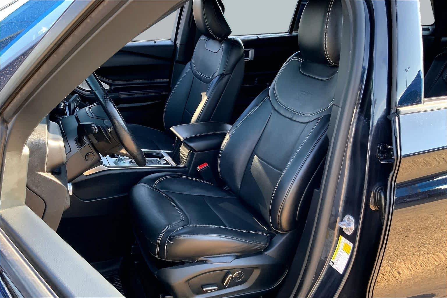 Used 2020 Agate Black Metallic Ford ST image 8