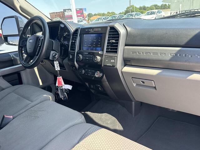 Used 2021 Oxford White Ford XLT image 12