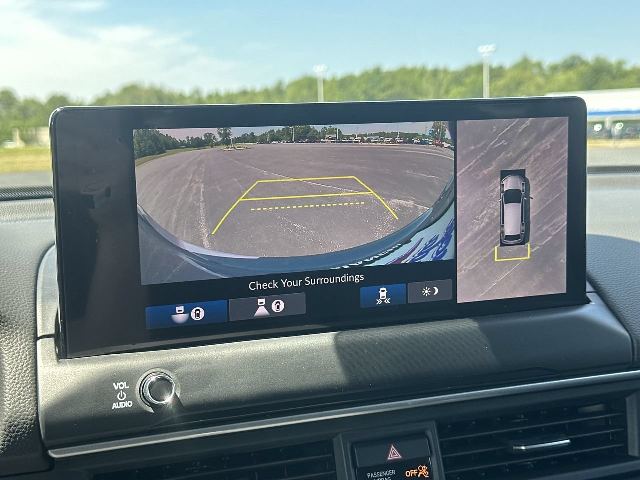 New 2026 Sonic Gray Pearl Honda AWD Touring image 17