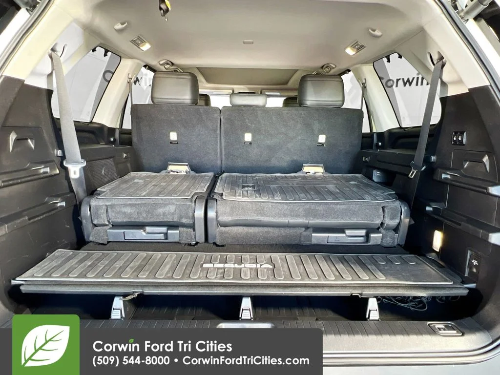 Used 2024 Wind Chill Pearl Toyota Limited image 14