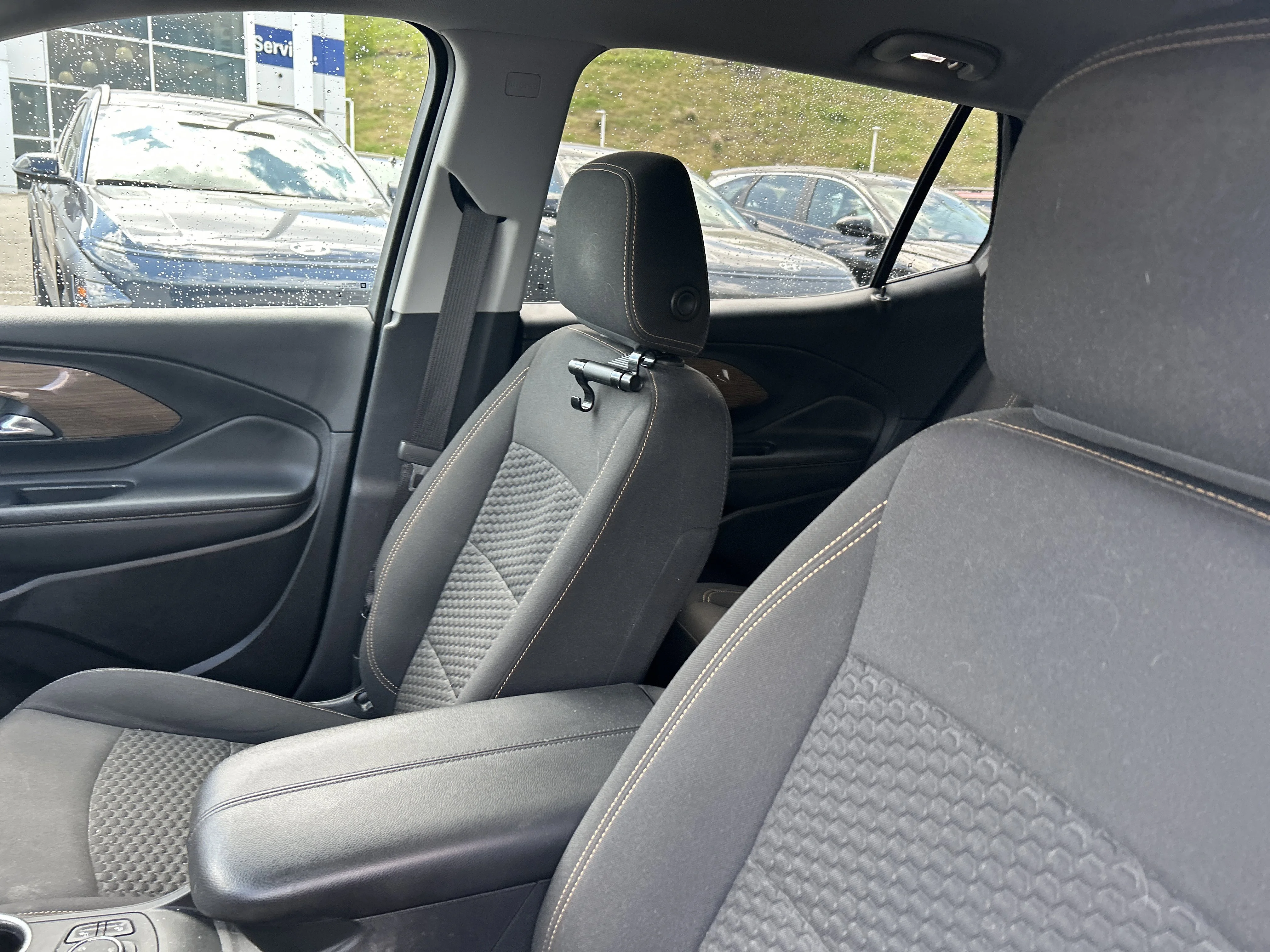 2021 GMC Terrain SLE - Photo 15