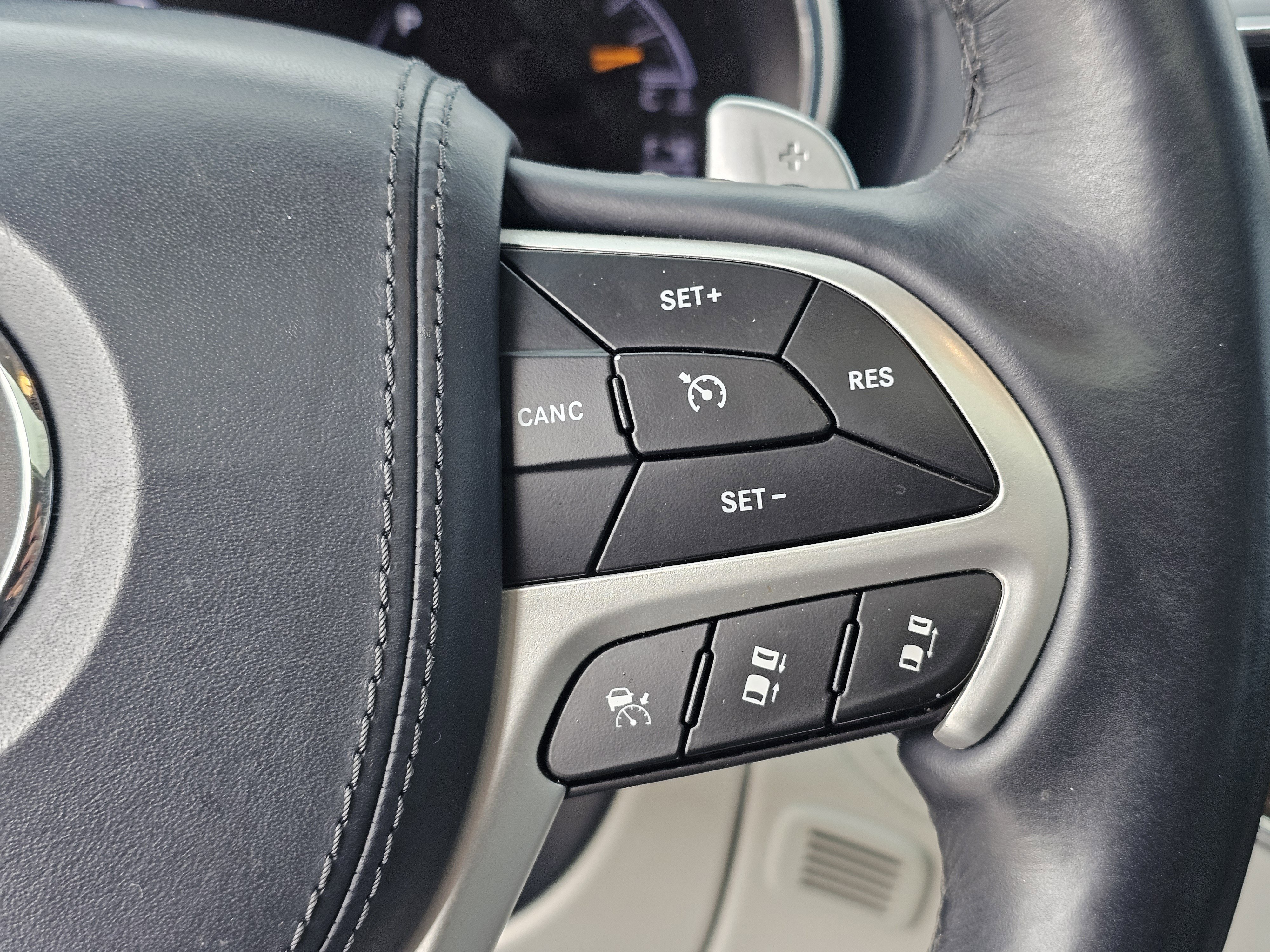 2020 Jeep Grand Cherokee Summit - Photo 22