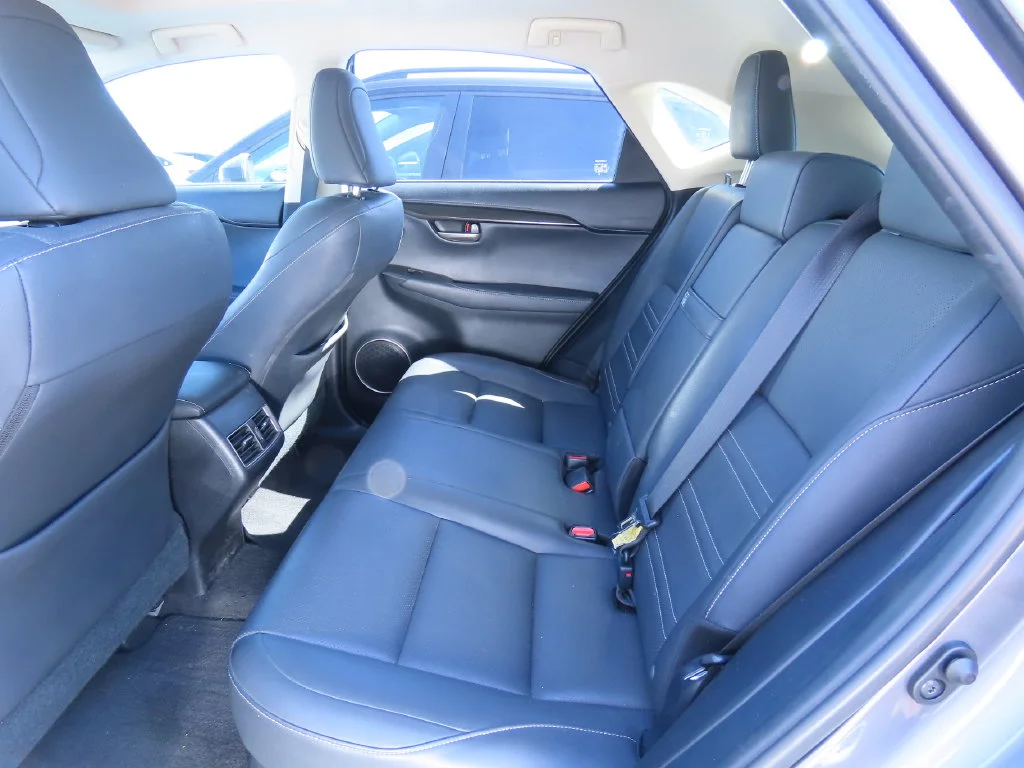 Used 2015 Gray Lexus 300h image 11