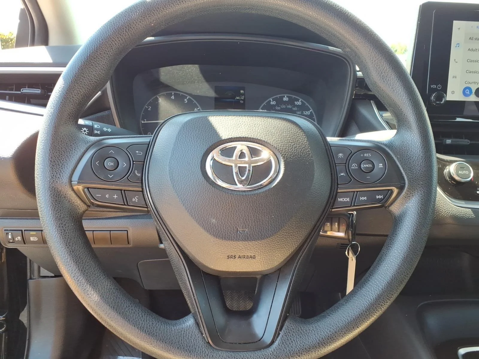 Used 2024  Toyota LE image 24