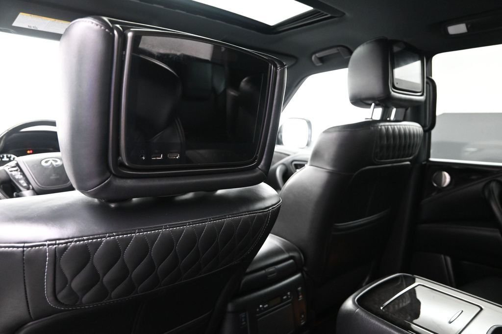 Used 2023 White INFINITI Sensory image 18
