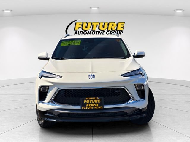 Used 2024 White Buick Sport Touring image 2