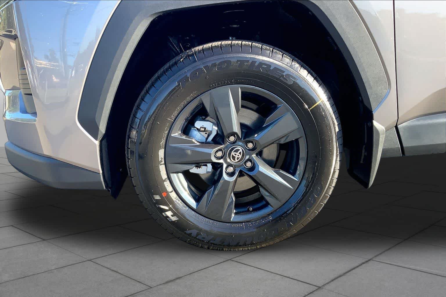 New 2026 Meteor Shower Toyota LE image 11
