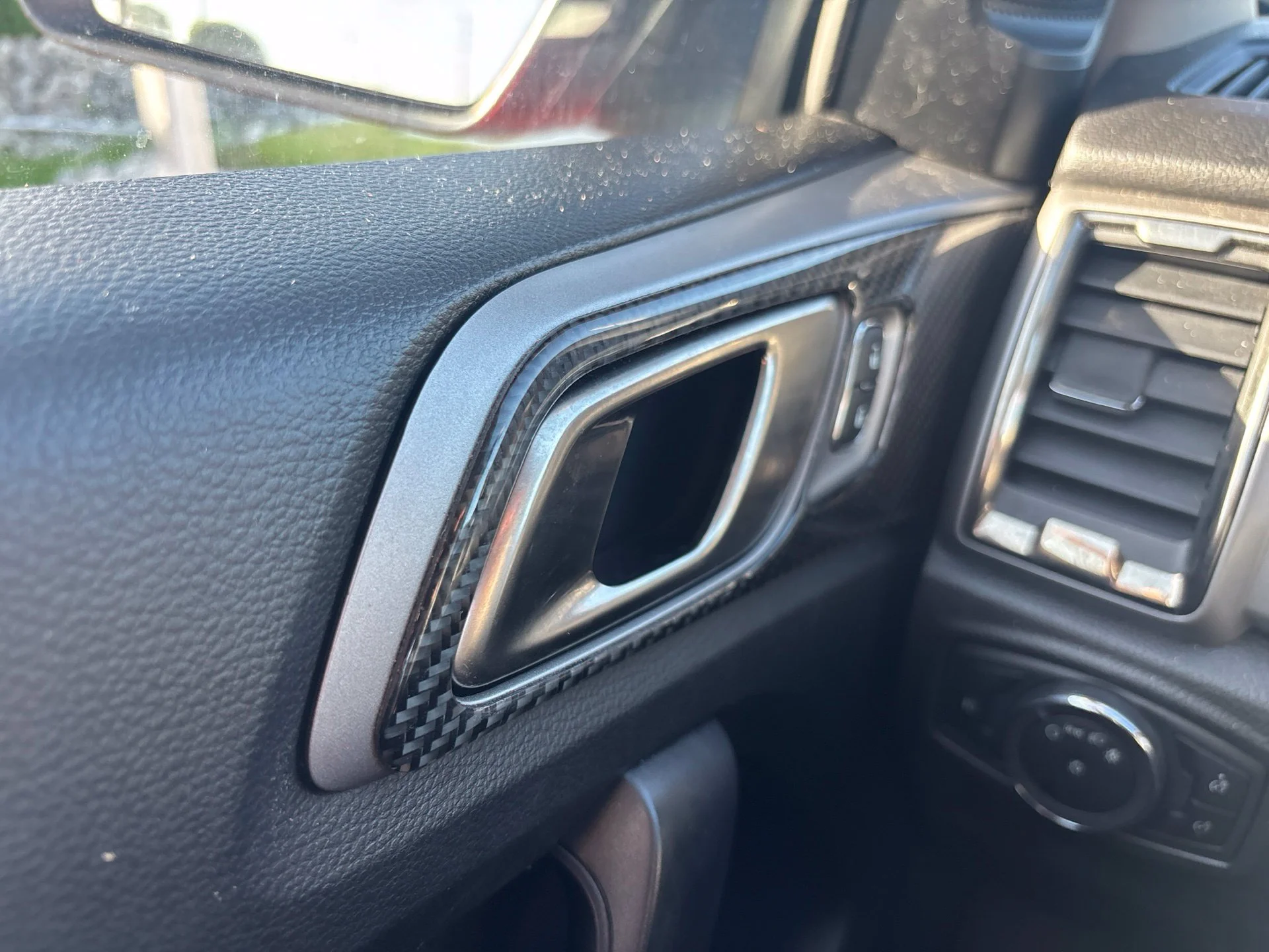 Used 2023 Chili Pepper Red Ford XLT image 19