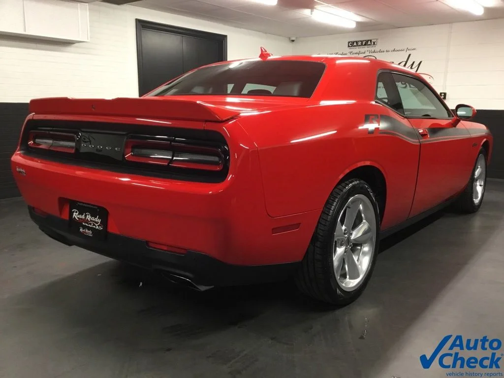 Used 2017 Red Dodge R/T image 10