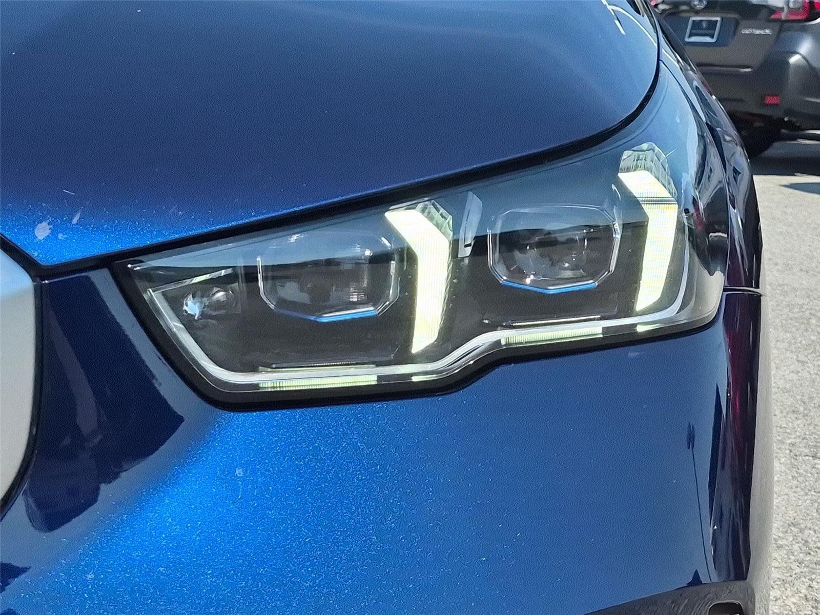 Used 2026 Tanzanite Blue II Metallic BMW 530i xDrive image 9