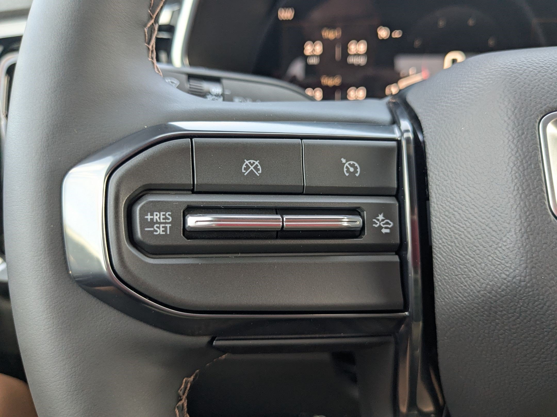 2026 GMC Canyon AT4 - Photo 14