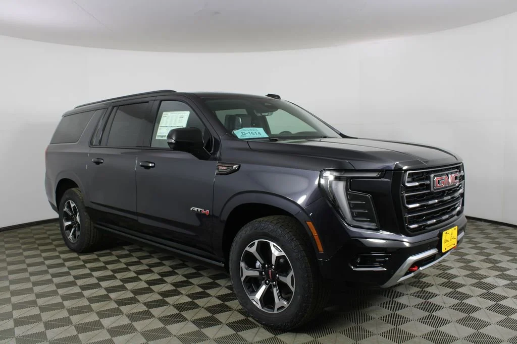 2026 GMC Yukon 4WD AT4 Ultimate AWD's photo