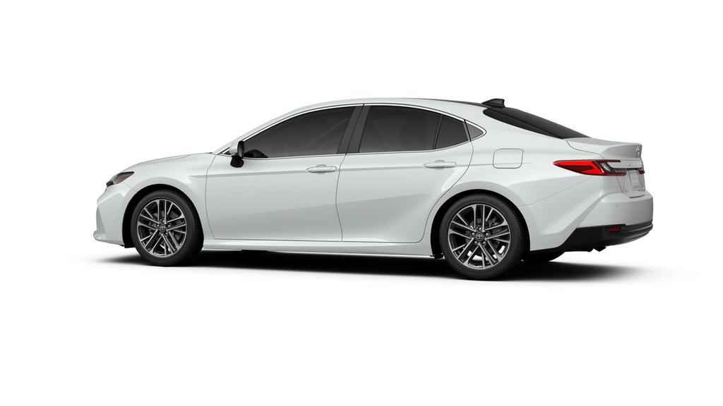 2025 Toyota Camry XLE - Photo 16