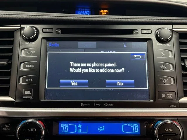 Used 2016 Silver Toyota Limited Platinum V6 image 28