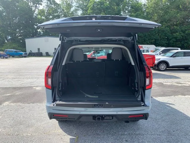 New 2026 Gray Ford Active image 9