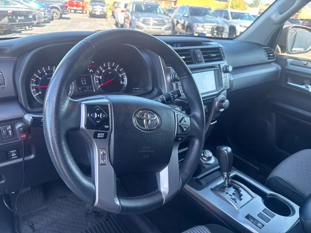 Certified Used 2018 Classic Silver Metallic Toyota SR5 image 15