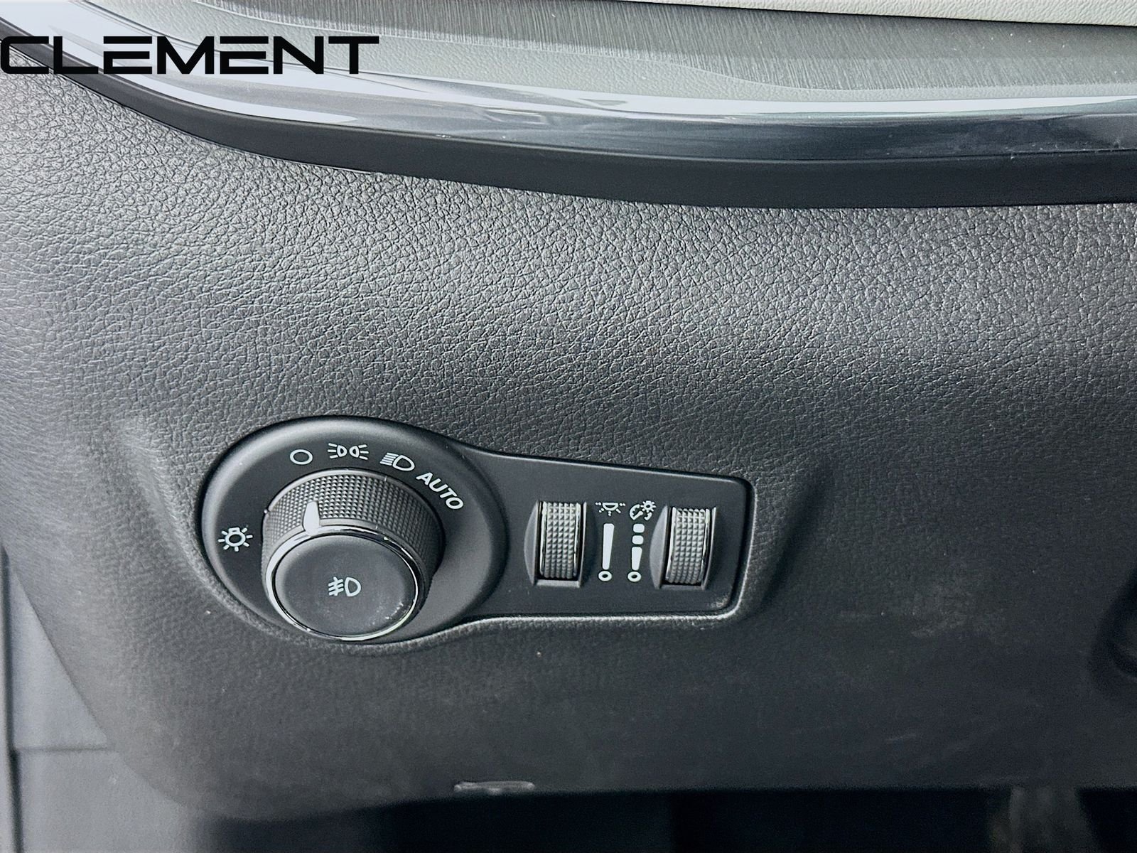 2023 Jeep Compass Limited - Photo 13