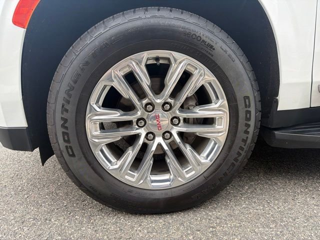 Used 2023 White GMC SLT image 8
