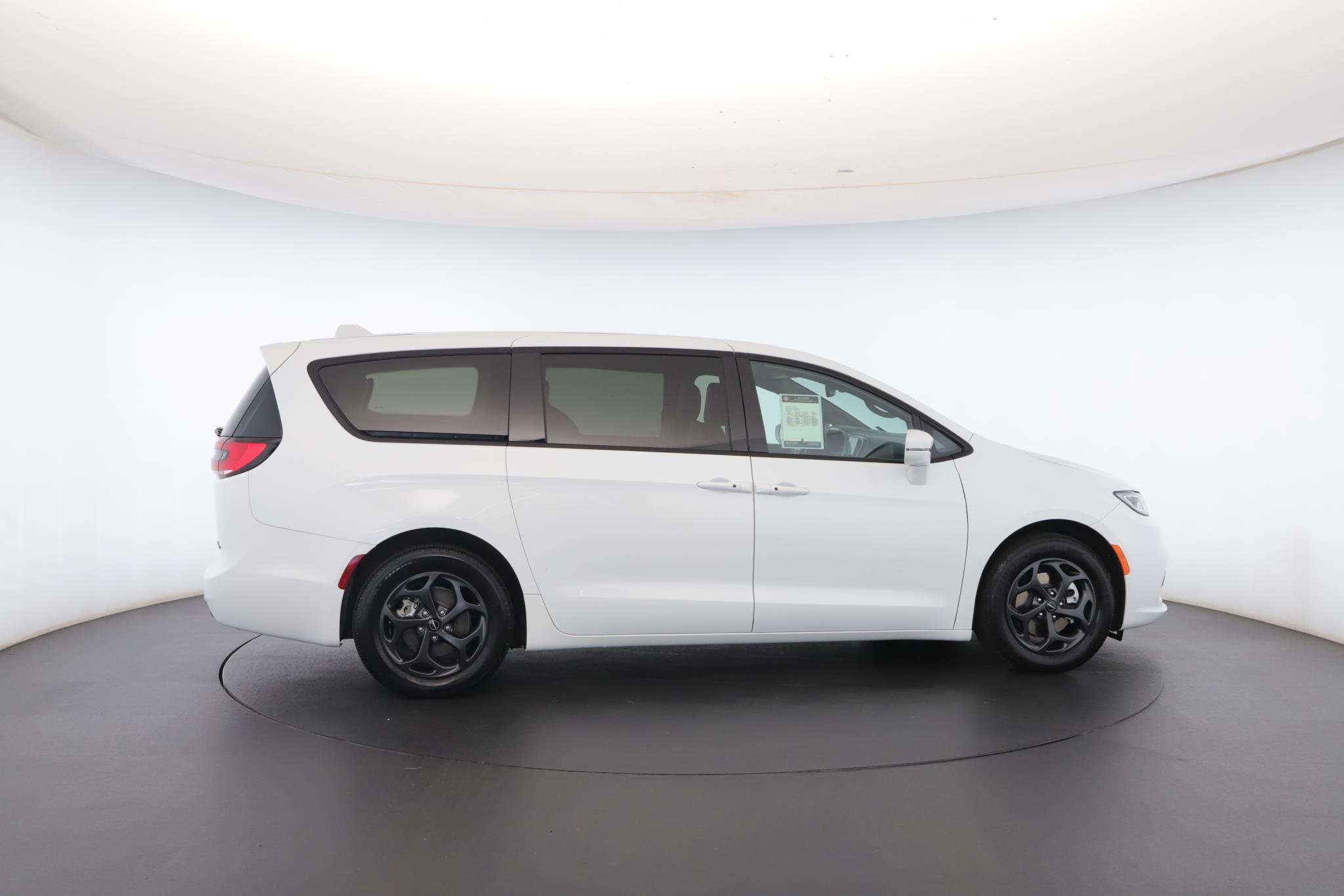 2022 Chrysler Pacifica Hybrid Touring L - Photo 38