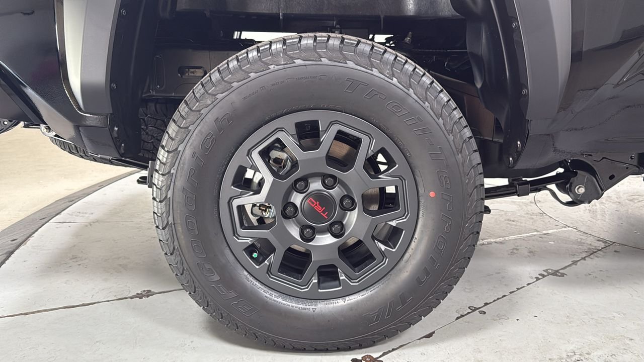 2026 Toyota Tacoma TRD PreRunner - Photo 22