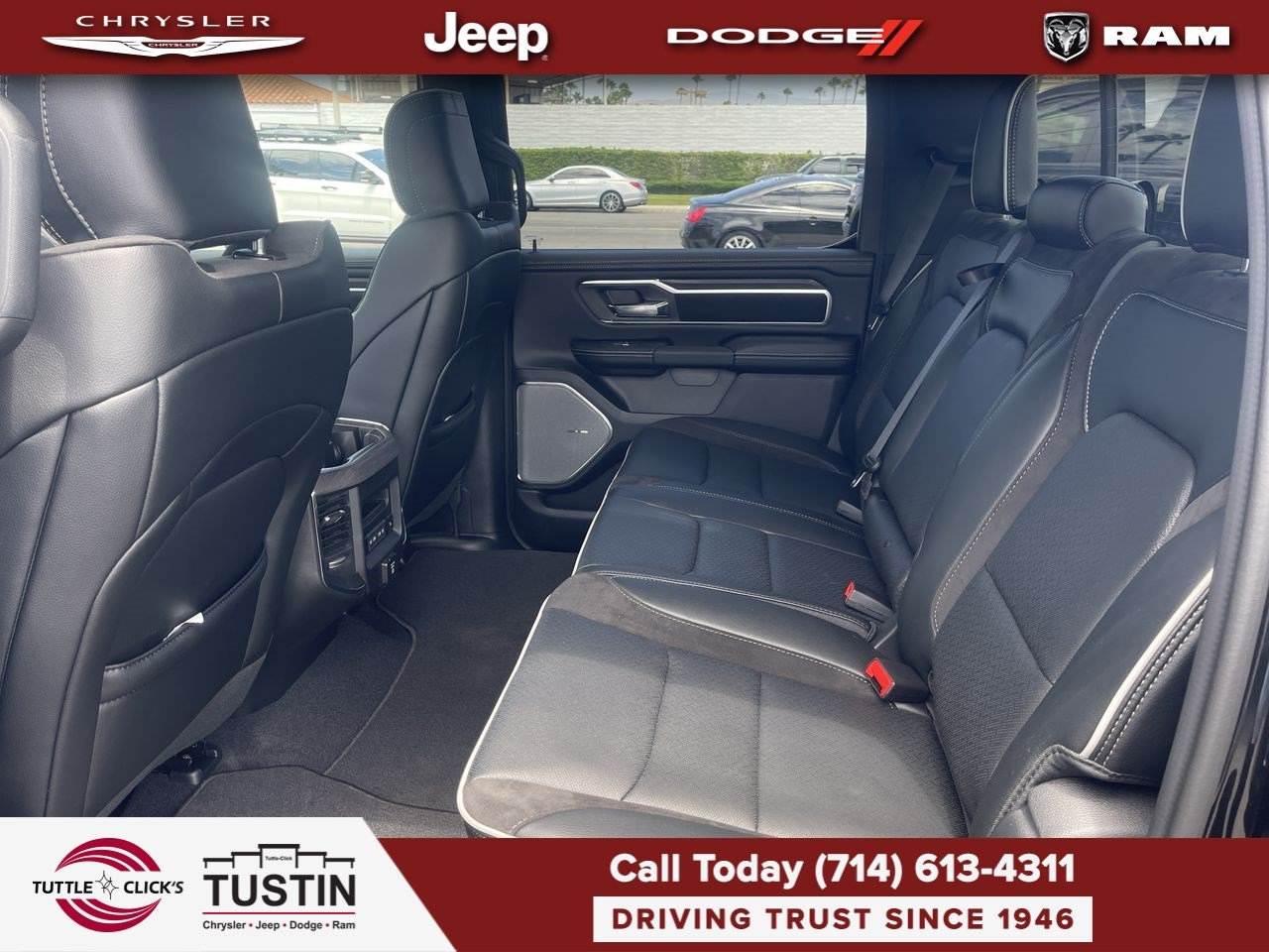 New 2026 Diamond Black Crystal Pearl-Coat Exterior Paint RAM Laramie image 18