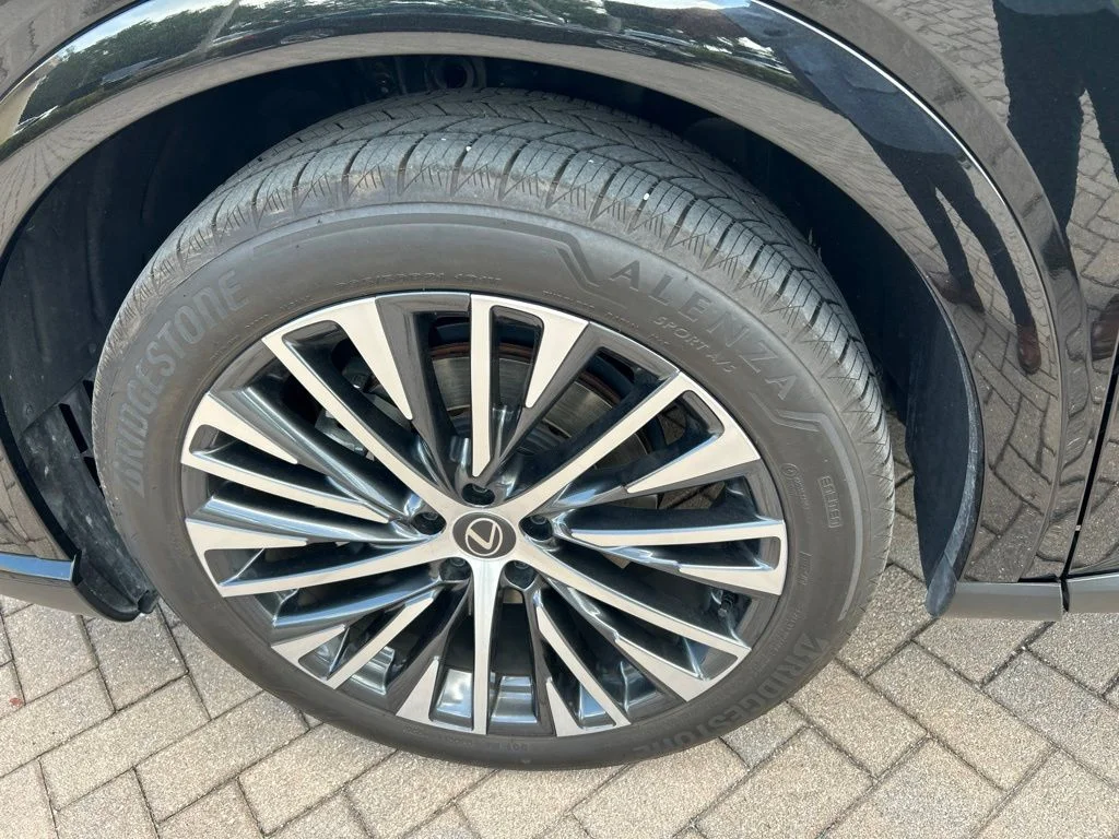 Certified Used 2026 GRAPHITE BLACK GF. Lexus 350 Premium+ image 12