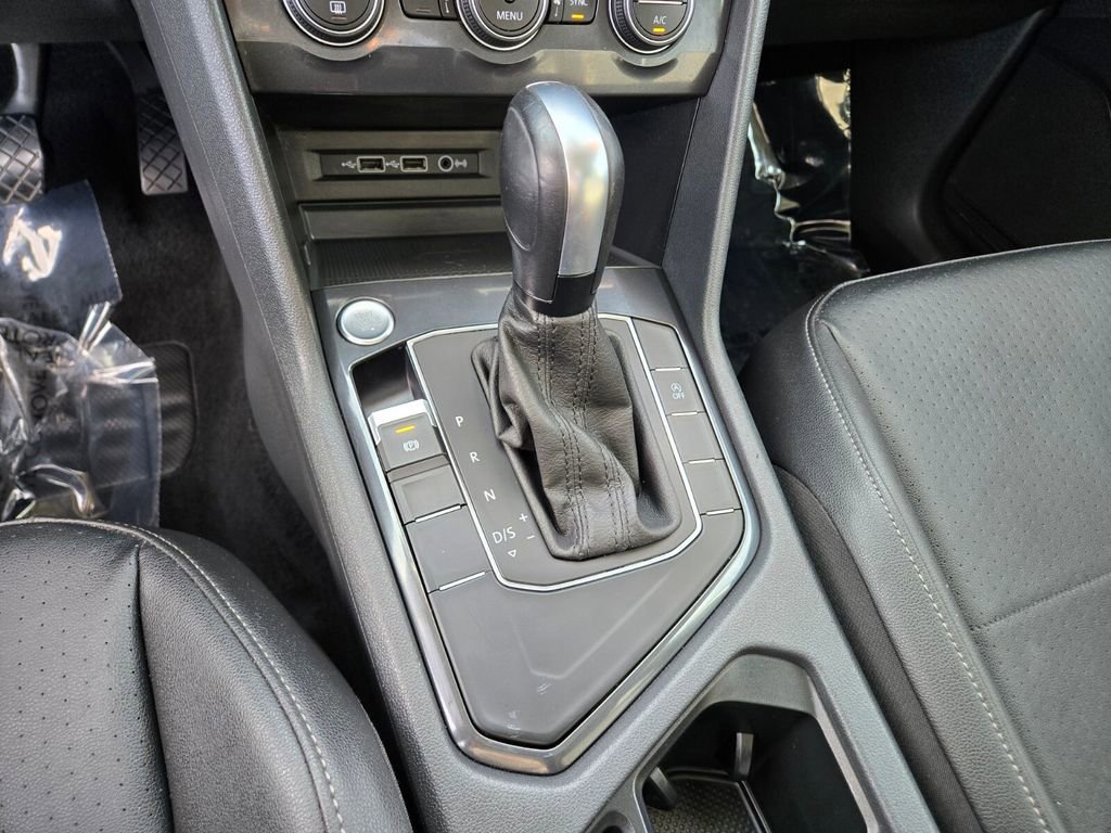 2020 Volkswagen Tiguan SE - Photo 22