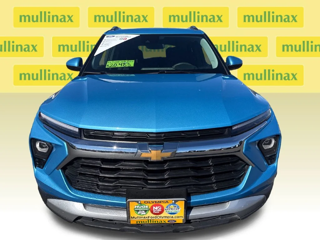 Certified Used 2025 Blue Chevrolet LT image 16