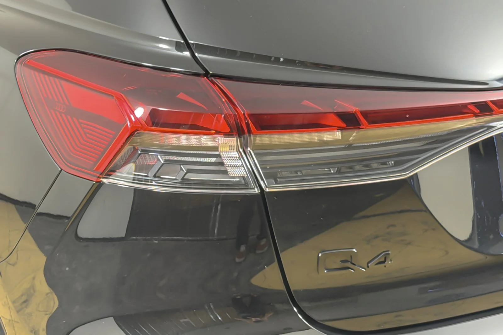 Certified Used 2023 Mythos Black Metallic Audi Prestige 50 quattro image 27