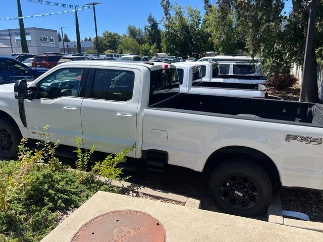 Used 2023 White Ford Lariat image 9