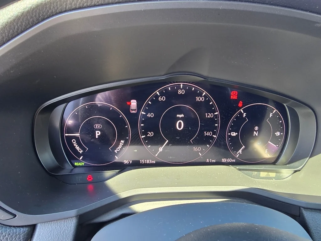 Used 2025 Rhodium White Premium Mazda Premium Package image 20