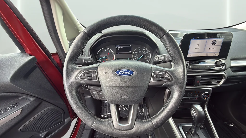 Used 2018 Red Ford SE image 22