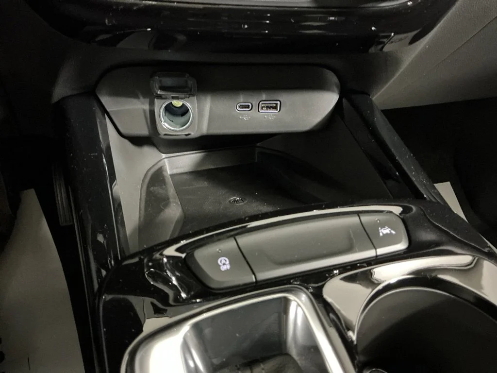New 2026 Green Chevrolet ACTIV image 15
