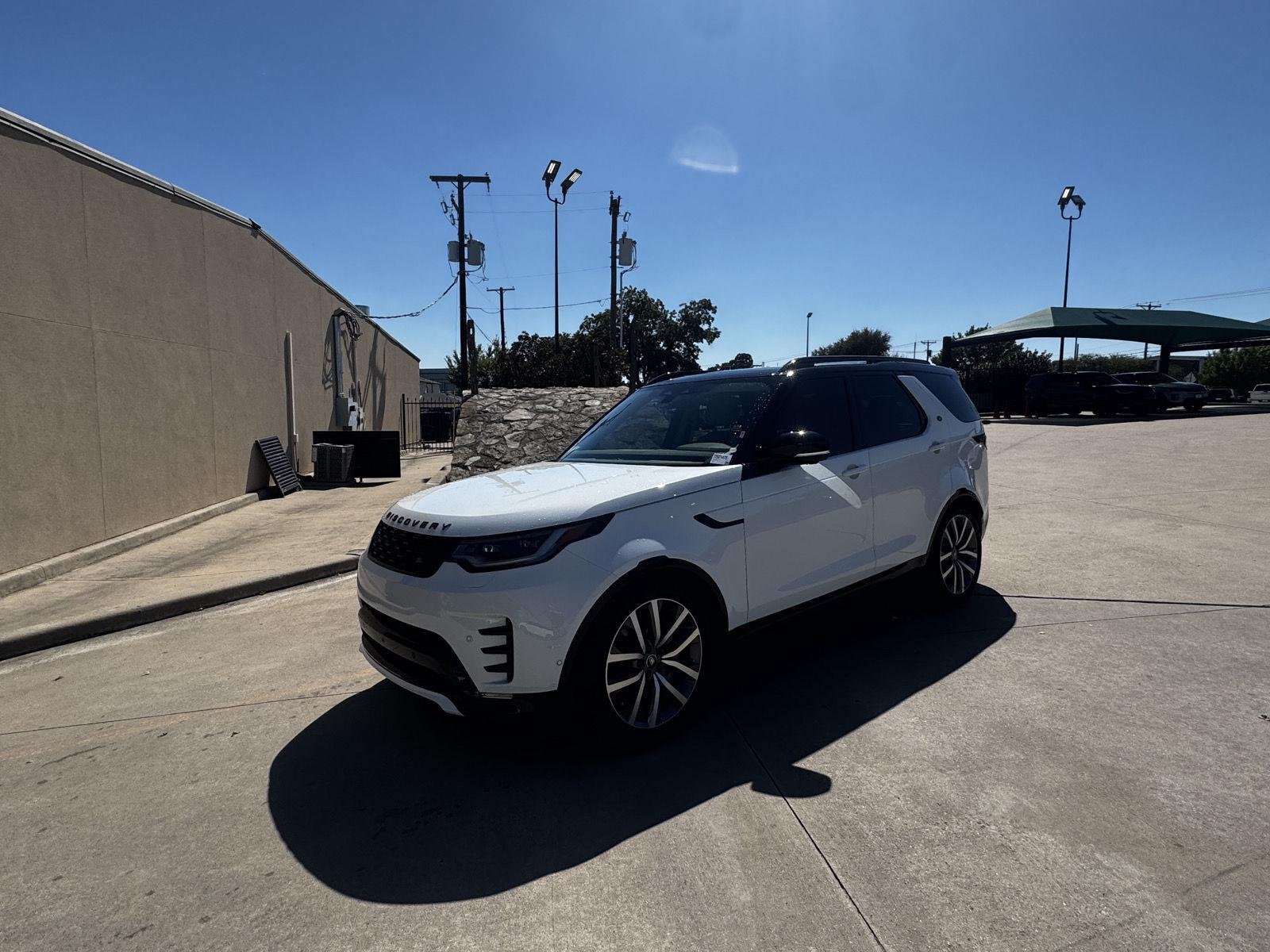 2026 Land Rover Discovery